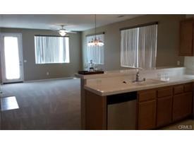 Building Photo - Nice 4 bedroom home close to freeway 215