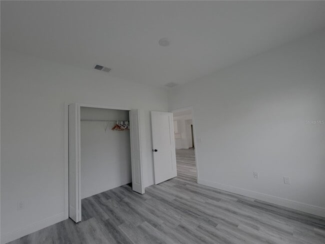 Building Photo - 16950 SW 42 Ave