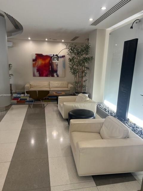 Building Photo - 3001 S Ocean Dr