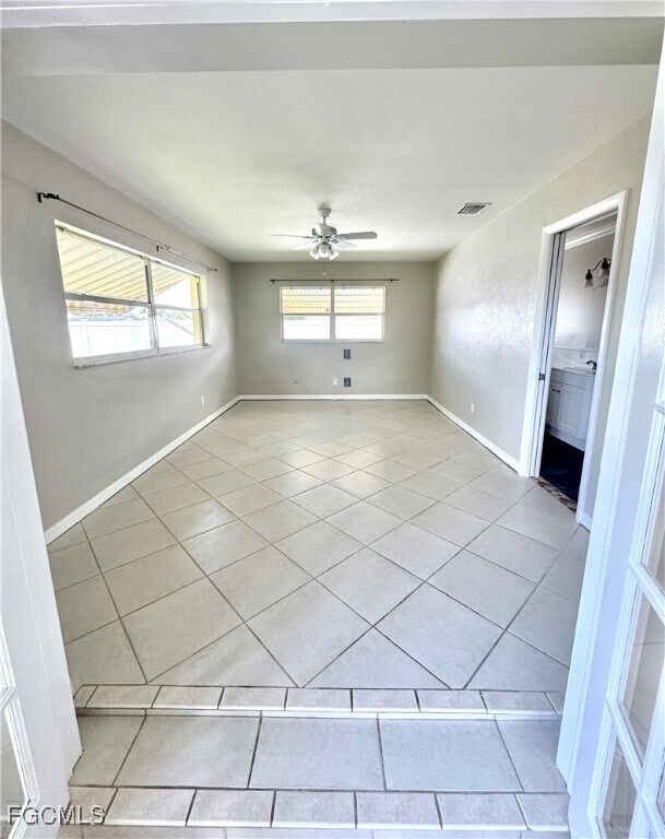 Building Photo - 4522 SE 10th Ave