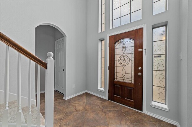 Building Photo - 13018 Orchard Green Dr