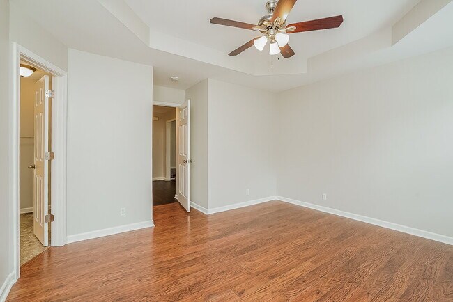Building Photo - 151 Braxton Ln E