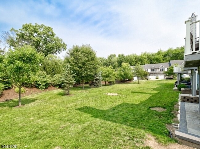 Building Photo - 26 DeCroce Ct