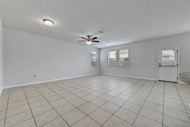 Building Photo - 6408 Owl Creek Ln