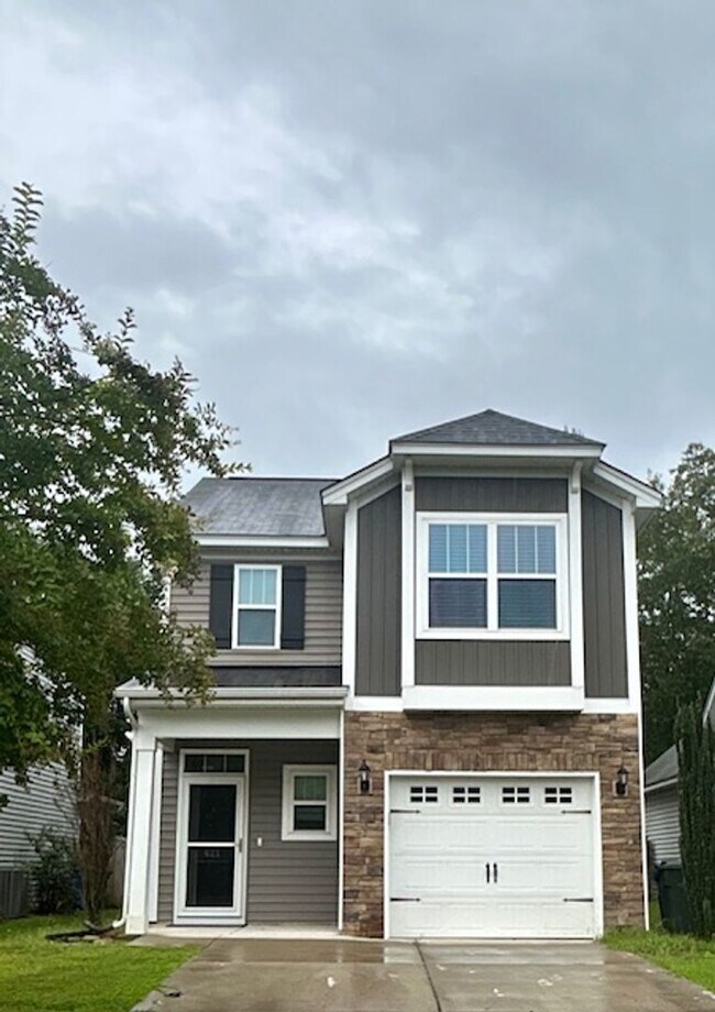 Primary Photo - THE PERFECT LOCATION IN WEST COLUMBIA'S BR...