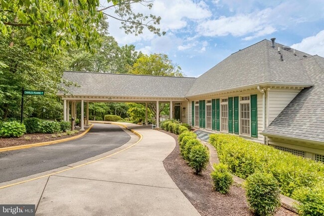 Building Photo - 4167 Churchman Way