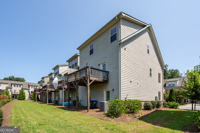 Building Photo - 290 Mahone Dr