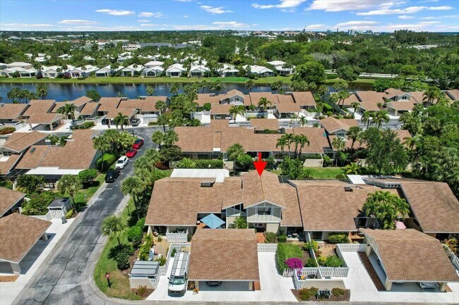 Building Photo - 17210 Fownes Crescent