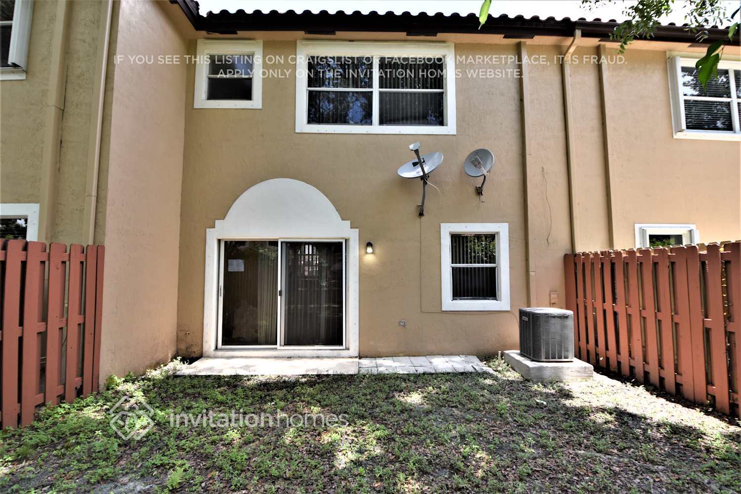 Building Photo - 12768 SW 49th Ct