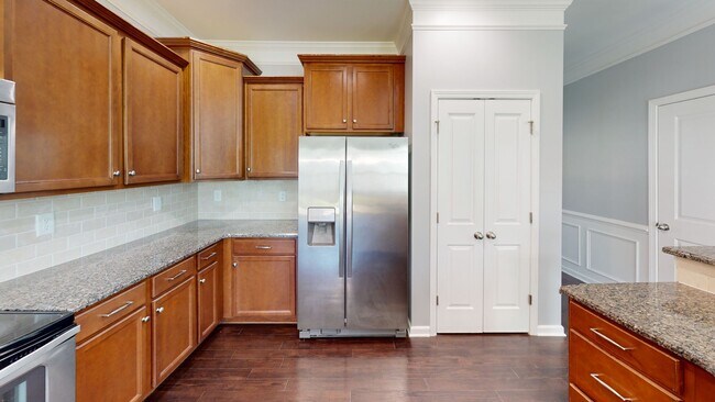 Building Photo - 16126 Long Talon Way