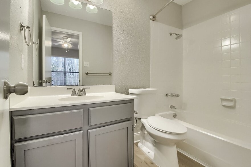 Building Photo - 8810 Schick Rd