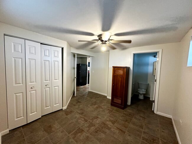 Building Photo - 4386 Woodland Ave