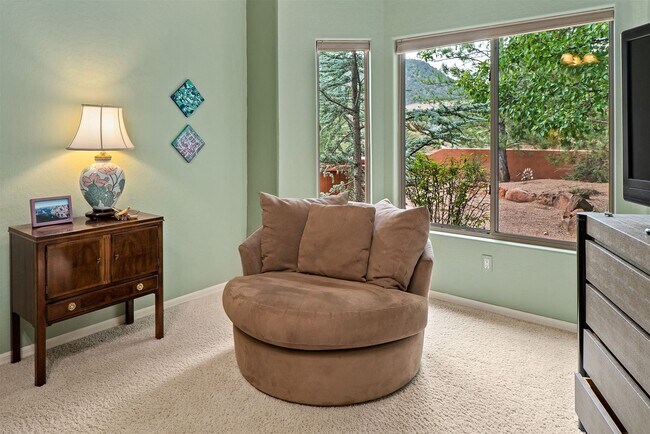 Building Photo - 90 E Bighorn Ct