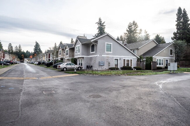 Building Photo - 10512 140th St Ct E