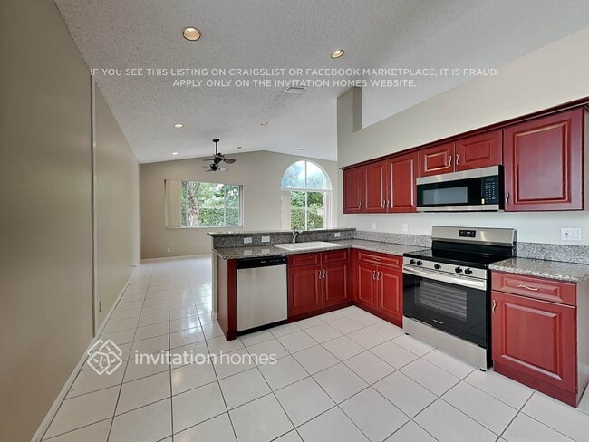 Building Photo - 5534 Lake Tern Pl