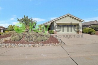 Building Photo - 2532 Woodacre Ln