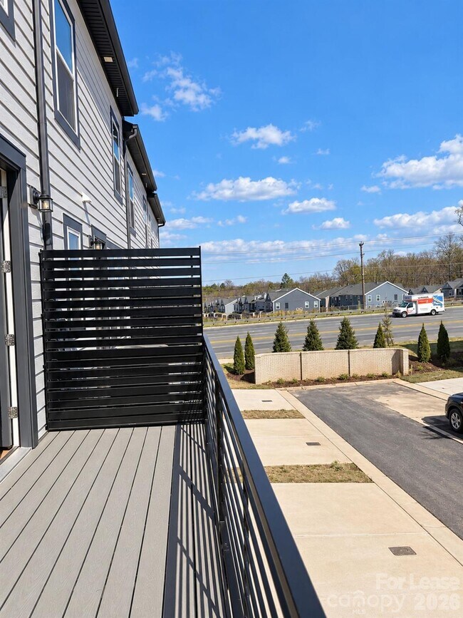 Building Photo - 3009 Rexton Ln