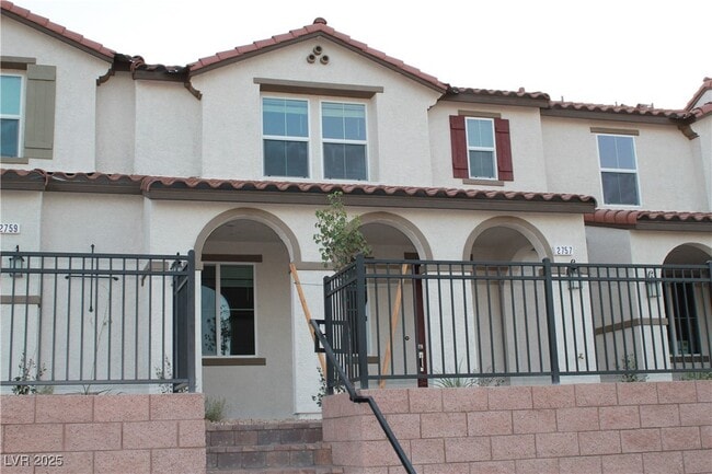 Building Photo - 2757 Abrantes Pl