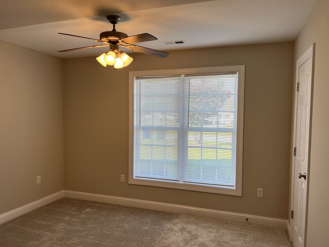 Master Bedroom - 1117 Crescent Meadows Dr