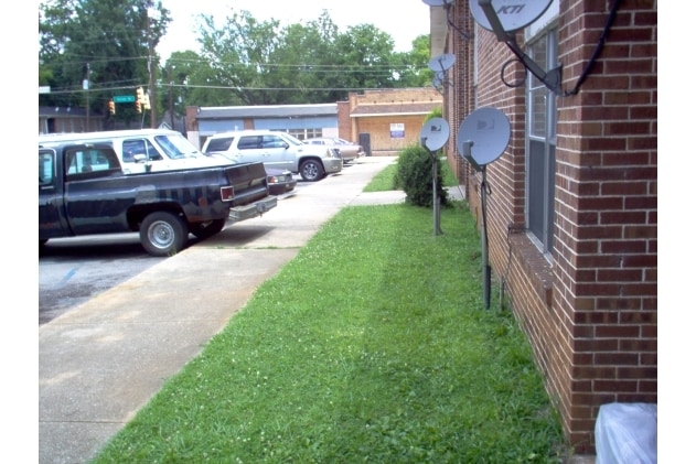 Building Photo - Glynwood Apartments