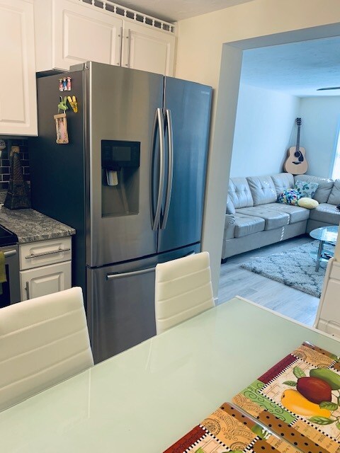 Building Photo - 153 Commercial St