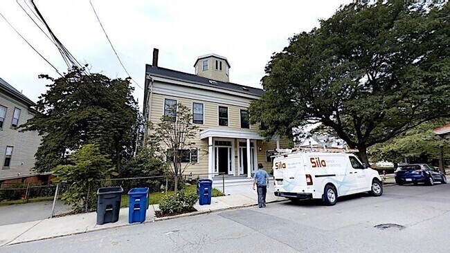 Building Photo - 60 Atherton St