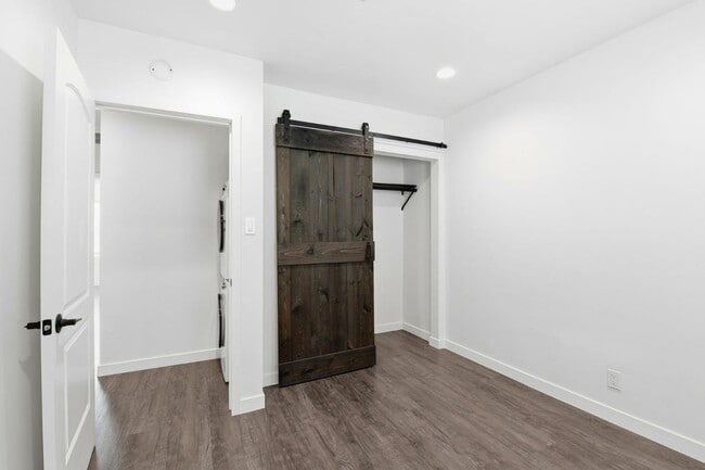 Building Photo - 17055 Gault St