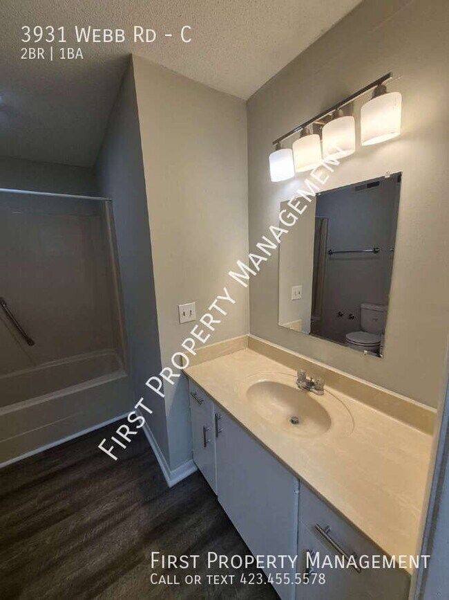 Building Photo - 3931 Webb Rd