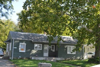 Building Photo - 108/110 Colorado
