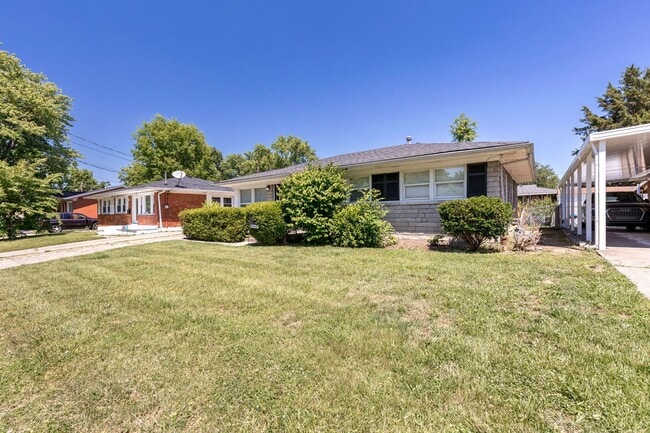 Building Photo - 1209 S 45th St