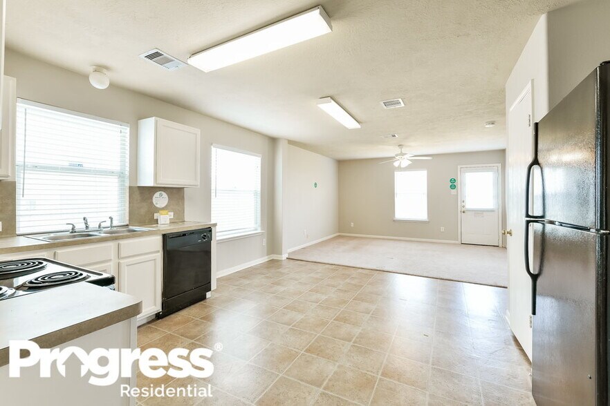 Building Photo - 13118 Kingston Point Ln