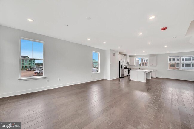 Building Photo - 125 LEWIS FISHER Dr