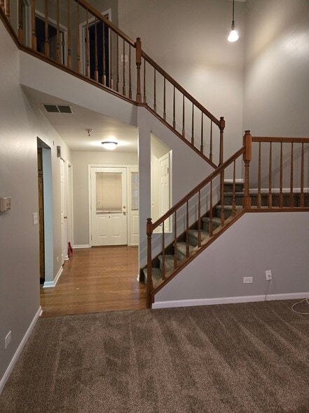 Building Photo - 725 Ripple Brook Ln