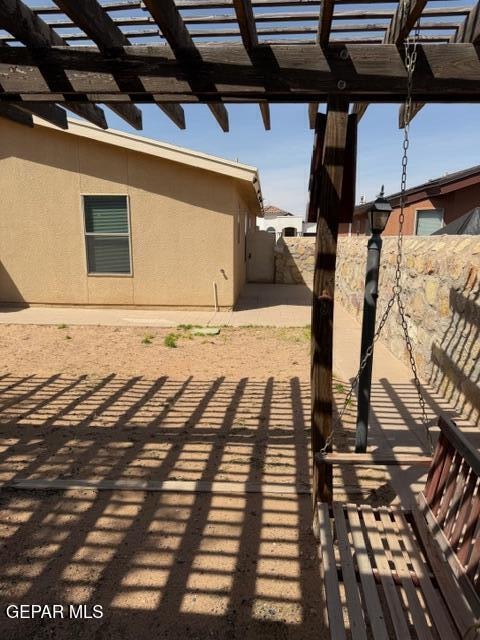 Building Photo - 14668 Jesus Almeida