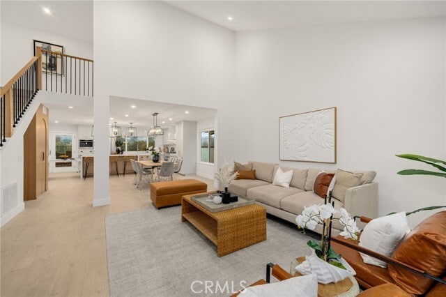 Building Photo - 24362 Via Santa Clara