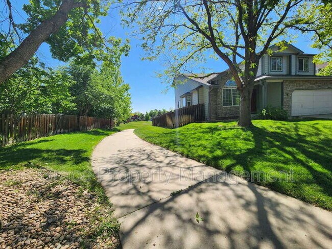 Building Photo - 553 Arbor Dr