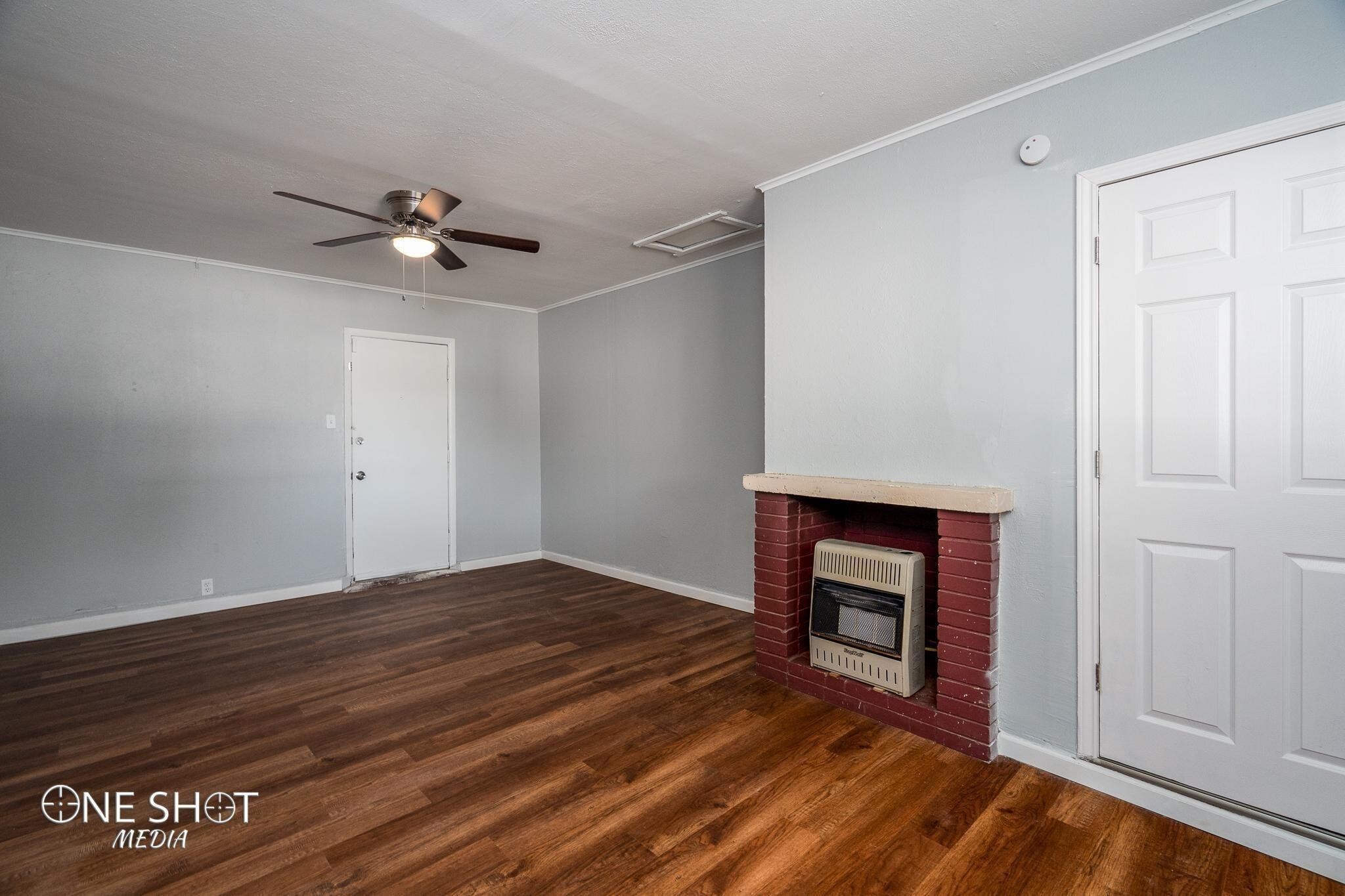 Building Photo - 525 N Bowie Dr