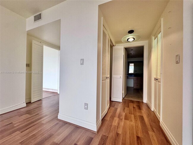 Building Photo - 11113 Biscayne Blvd