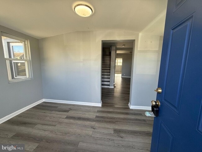 Building Photo - 37 Beaver Ave