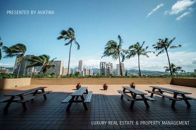 Building Photo - 2121 Ala Wai Blvd