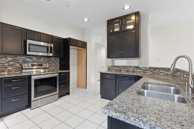 Building Photo - 1809 Oak Cluster Cir