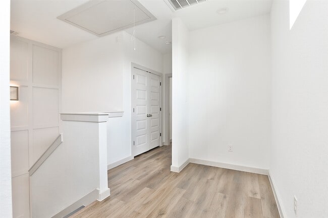 Building Photo - 7924 Booker St