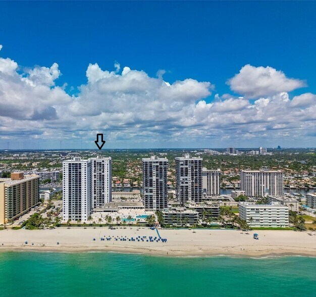 Building location - 2401 S Ocean Dr