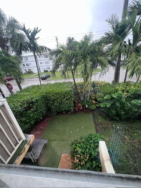 Building Photo - 2098 NE 167th St