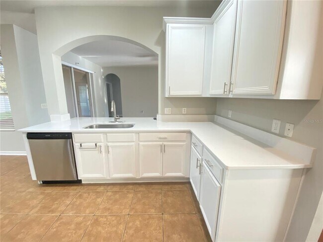 Building Photo - 944 Lost Grove Cir