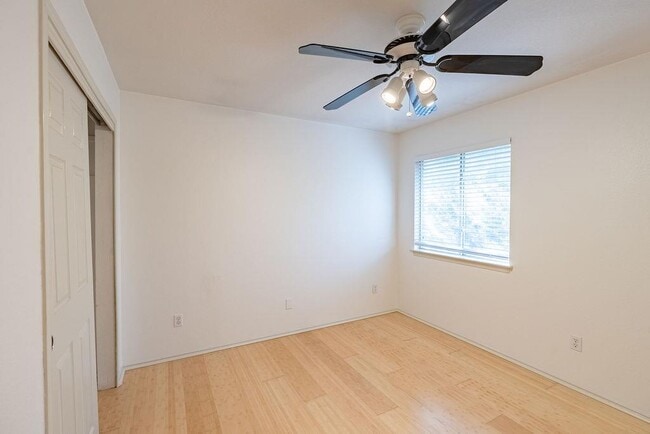Building Photo - 13505 Dulles Ave