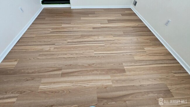 Building Photo - 405 Cobblestone Ct