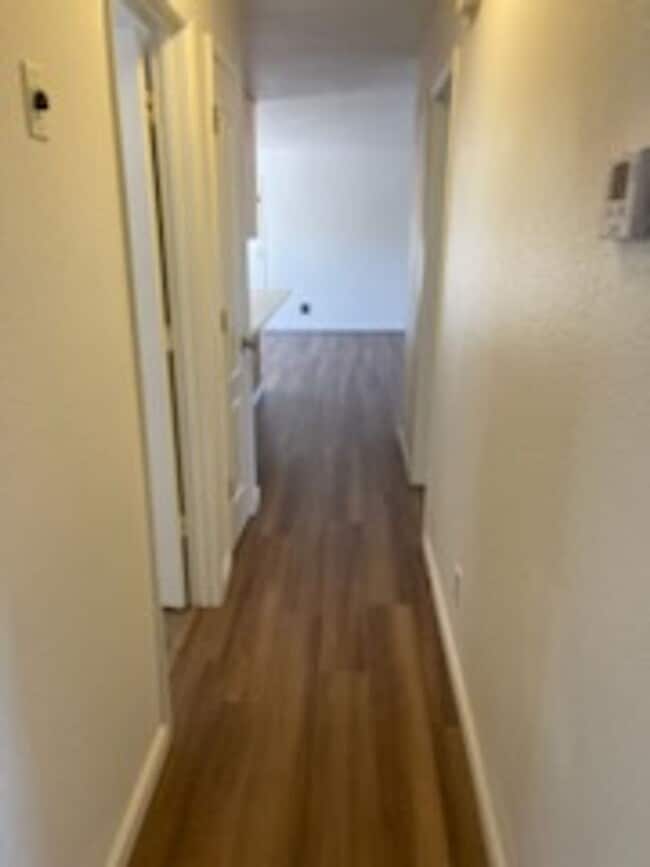 Building Photo - 3 Bedroom home in Lake California