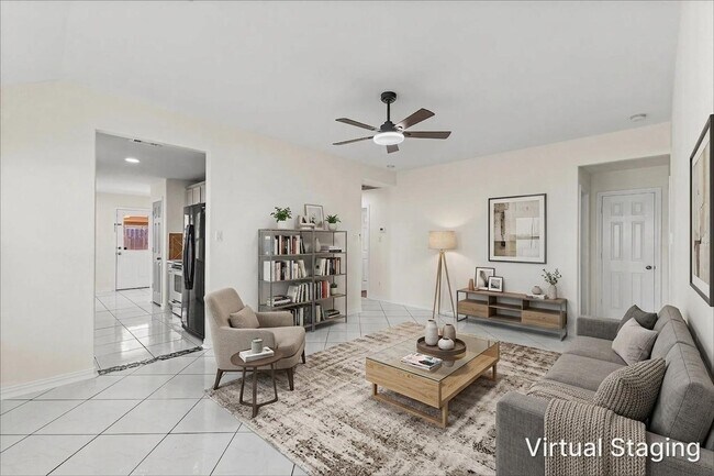 Building Photo - 9006 Wildbird Ln