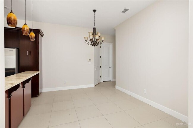 Building Photo - 18 3rd N St
